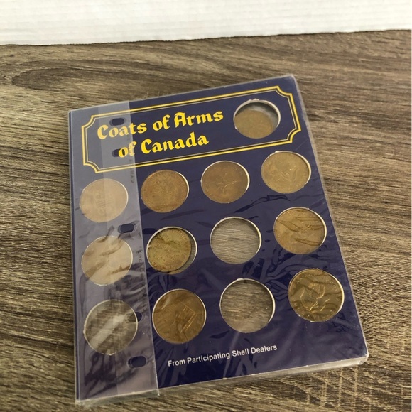 Vtg Shell Canada Collectors Coin Set - Picture 7 of 12